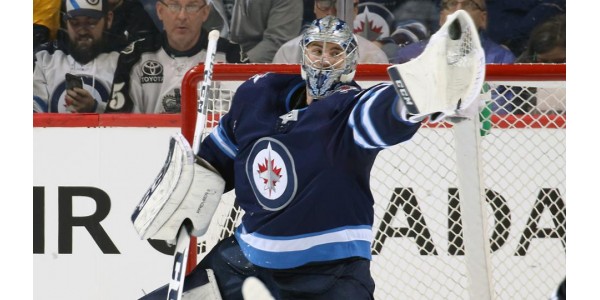 Hellebuyck tecknade kontrakt med jetsna